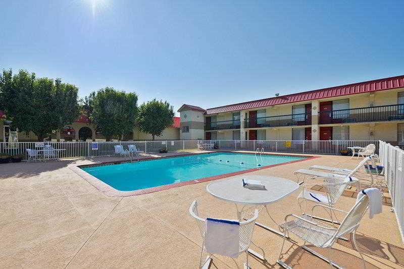 Best Western Tulsa Airport Exterior photo